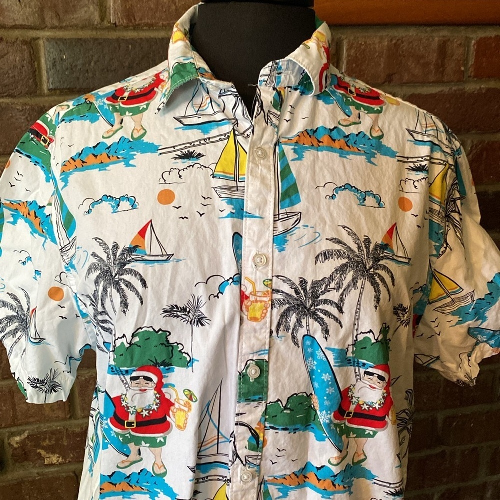 Ricky‎ Singh Denim & Flower men’s Santa Christmas short sleeve button up shirt